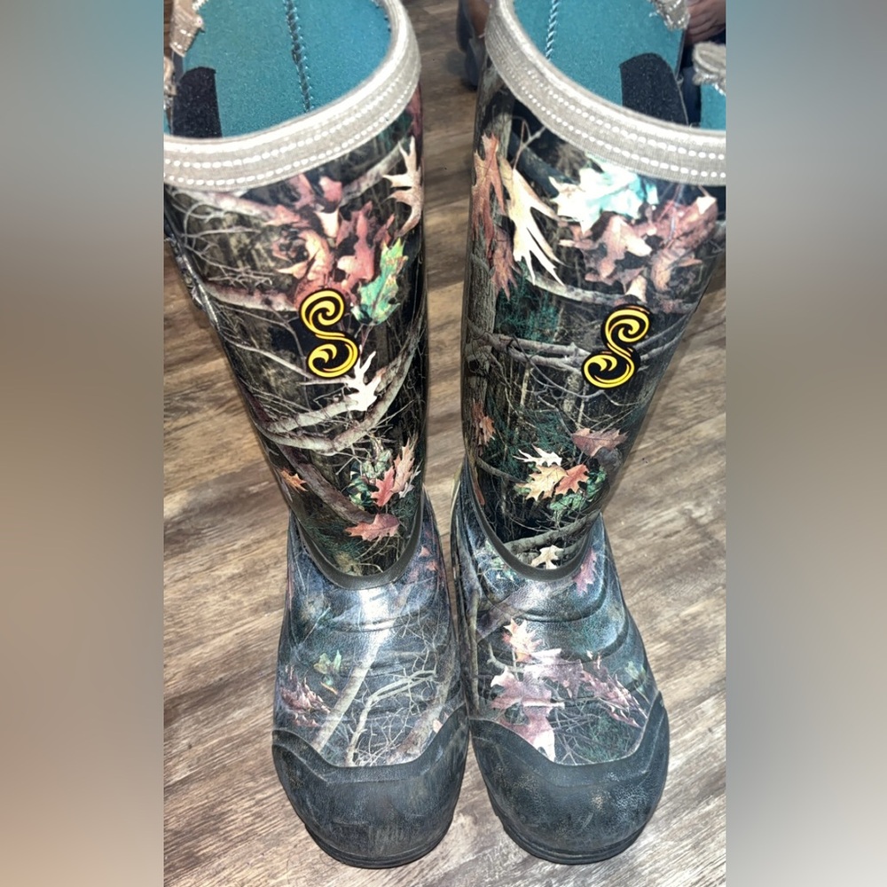 SHE Outdoor Zoned Comfort Trac Insulated Rubber Boots TrueTimber Kanati size 9